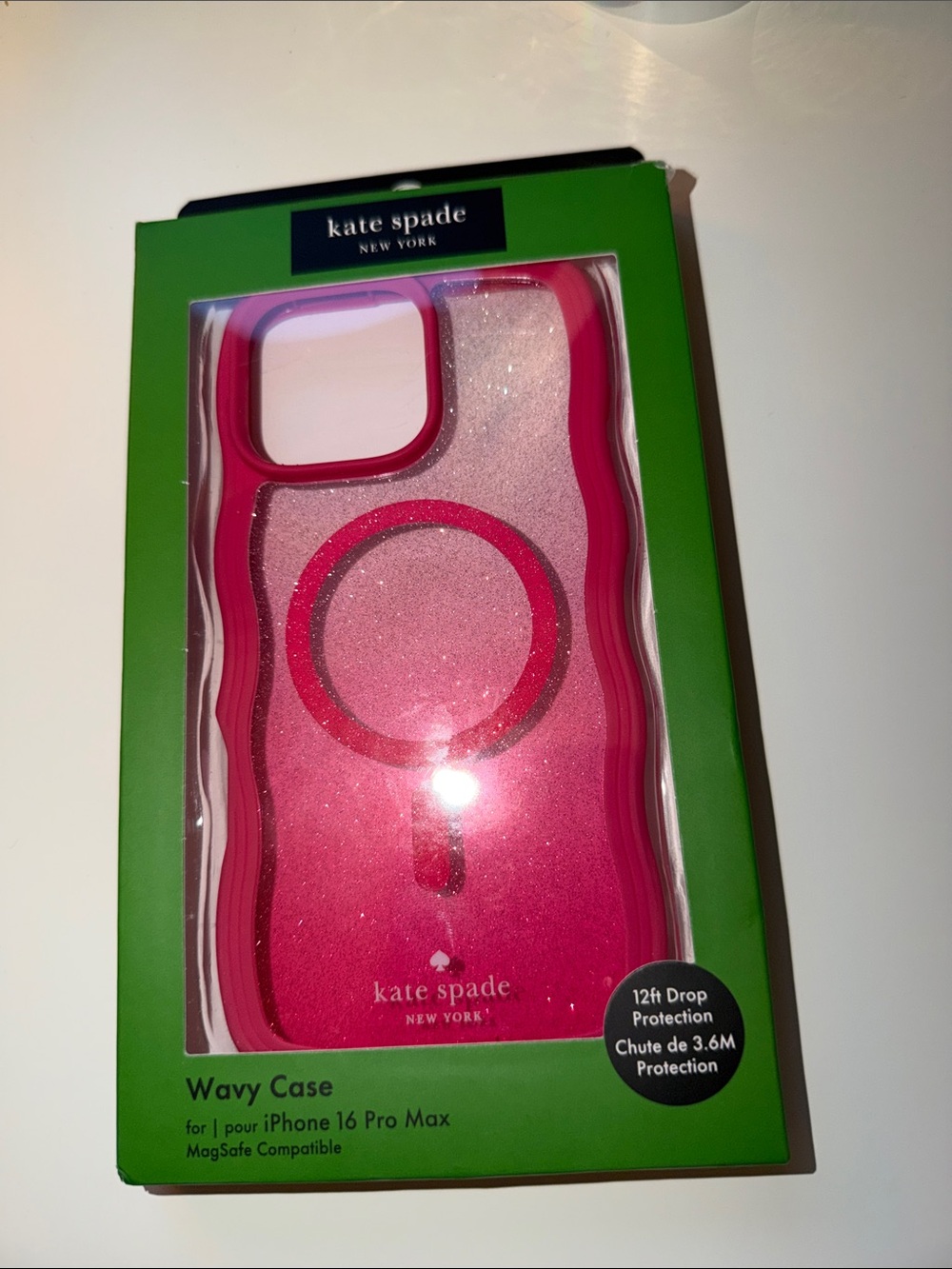 kate spade pink wavy MagSafe iPhone 16 Pro Max Case
